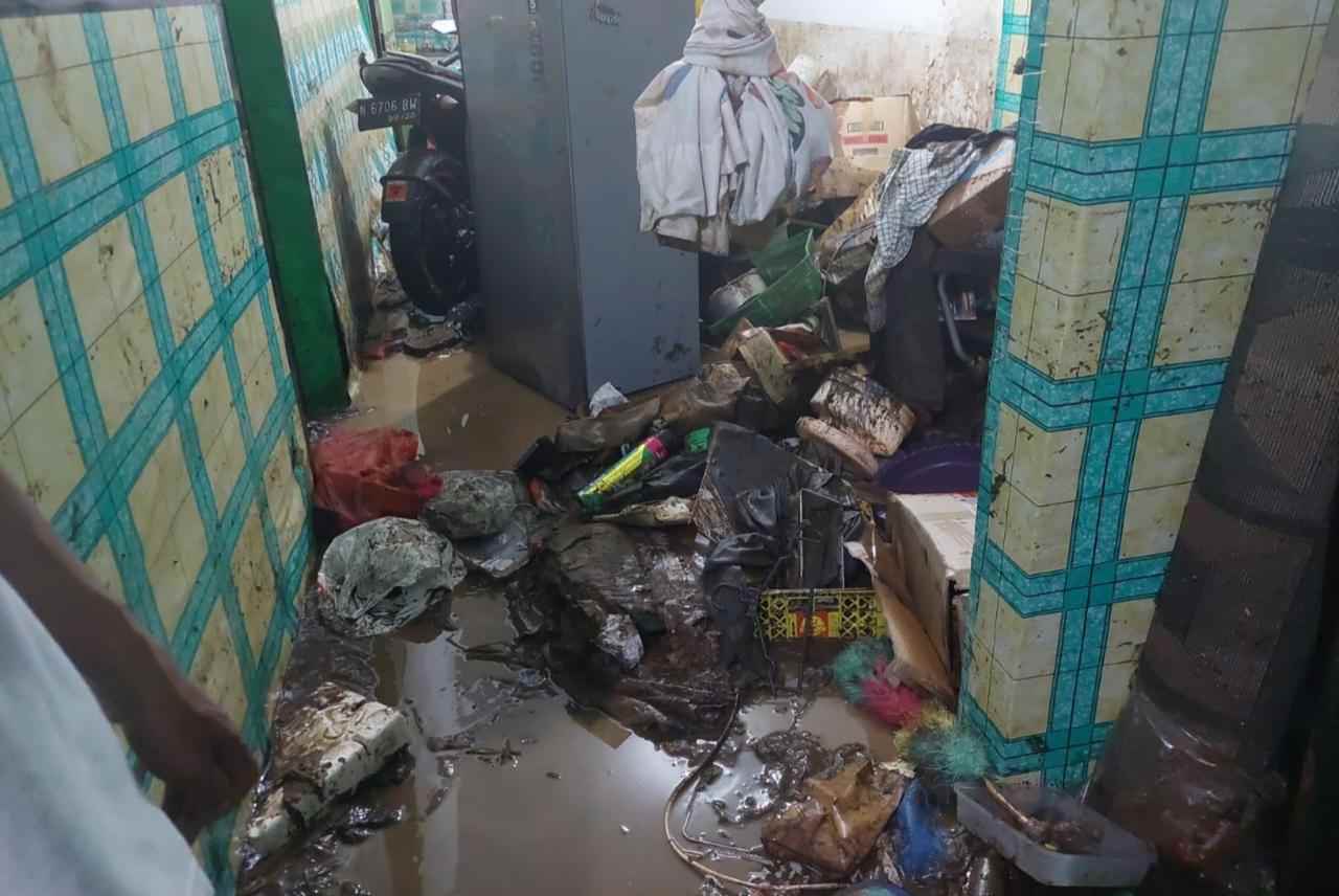 Cuaca Ekstrem, Sejumlah Rumah Warga di Kecamatan Pakis Diterjang Banjir