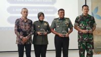 Korem 083/Bdj terima Penghargaan Satker Berkinerja Terbaik II dari KPPN Malang. (penrem083) - Korem 083/Bdj Terima Penghargaan Satker Berkinerja Terbaik II dari KPPN Malang