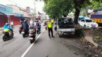 Lokasi kendaraan saat mengalami kecelakaan di Singosari. (ist) - Mengantuk Saat Mengemudi, Sebuah Mobil Pikap Tabrak Median Jalan di Singosari