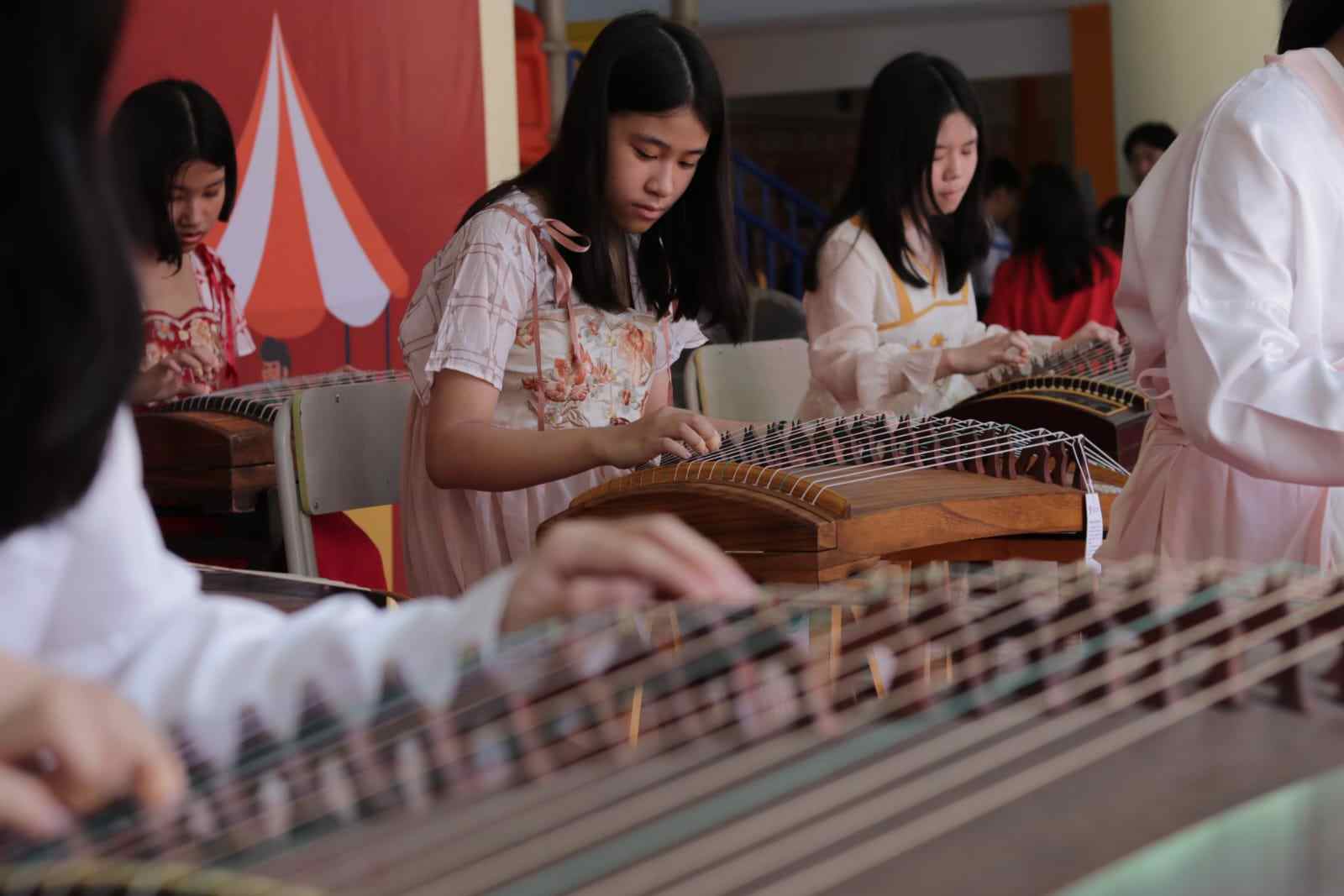 Meriahkan Imlek 2576, Siswa NSA Tampilkan Seni Multikultural