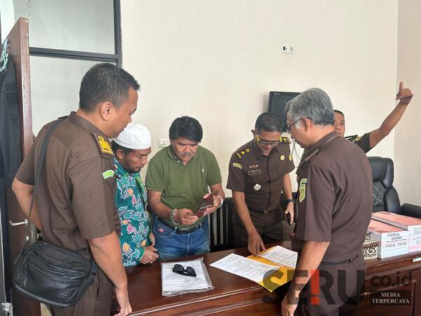 Korupsi Dana Hibah di Desa Cenlecen Pamekasan, Penyidik Sita Uang Pengganti Rp357 Juta