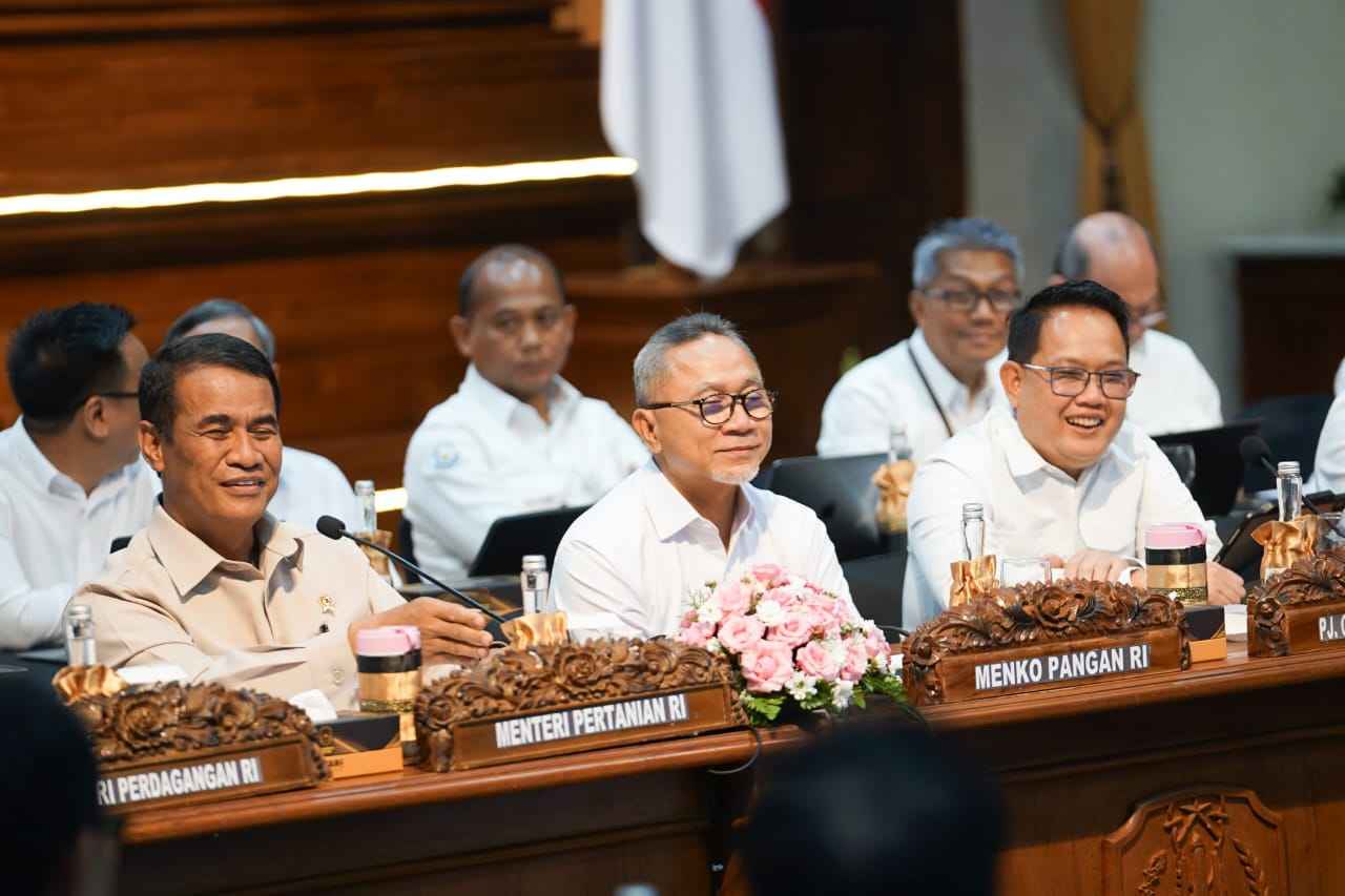 Pj. Gubernur Adhy Pastikan Jatim Siap Mendukung Program Swasembada Pangan Nasional