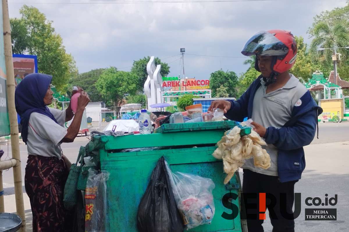 Suasana Taman Arek Lancor Pamekasan dari sebelah selatan. (Seru.co.id/udi) - Jelang Bulang Ramadan Satpol PP Pamekasan Pastikan Taman Arek Lancor Steril dari PKL dan Bazar Takjil