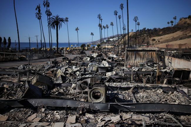 Kebakaran Los Angeles: Peringatan dari Allah tentang Kiamat?