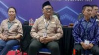 Sujai Asmed (tengah) terpilih kembali menjadi Ketua DPD HPI Jatim Periode 2024-2029. (Seru.co.id/dik) - Menang Tipis Voting, Sujai Asmed Kembali Pimpin DPD HPI Jatim