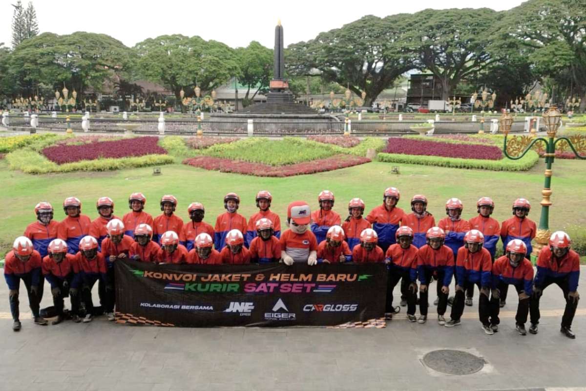 Tampilan baru #KurirSATSETJNE siap mengantarkan kebahagiaan pelanggan. (ist) - Tampilan Baru #KurirSATSETJNE Siap Mengantarkan Kebahagiaan Pelanggan