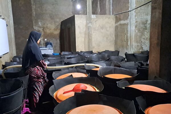 Tauge Produksi Rumahan Milik Yati Jadi Pemasok MBG Kepanjen