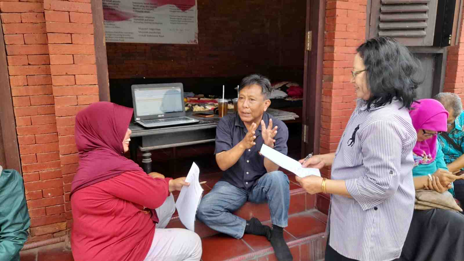 Mendorong Ekonomi Kreatif Desa, Universitas Dr. Soetomo Tingkatkan Literasi Keuangan Digital