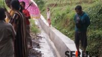 Aliran selokan yang menghanyutkan bocah si Suwun Gumitir. (Seru.co.id/amb) - Bermain di Selokan, Bocah 9 Tahun di Jember Hanyut Terbawa Arus