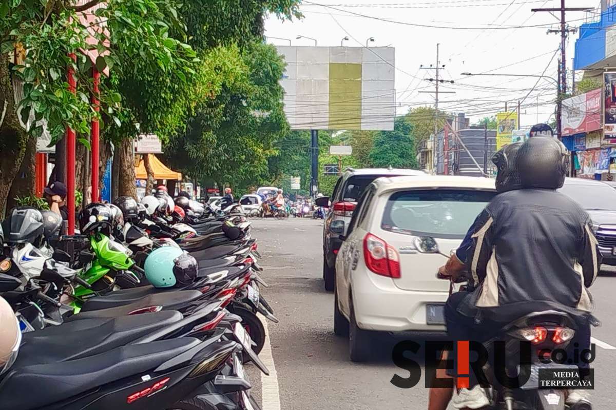 Area parkir Pasar Klojen. (Seru.co.id/ska) - Diskopindag dan Dishub Kota Malang Bakal Atur Parkir Pasar Klojen