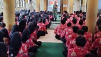 Babinsa Pandanwangi berikan wasbang perkuat nasionalisme siswa SMPN 14 Kota Malang. (ist) - Babinsa Pandanwangi Berikan Wasbang Perkuat Nasionalisme Siswa SMPN 14 Kota Malang