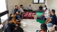 KMPJ saat melakukan audiensi di Sekretariat PWI Jember. (Seru.co.id/amb) - KMPJ dan PWI Jalin Sinergi, Komitmen Perangi Peredaran Miras dan Narkoba di Jember