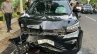 Kecelakaan Beruntun di Karangploso Libatkan Tiga Mobil dan Satu Sepeda Motor