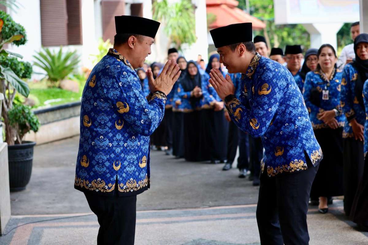 Pj. Wali Kota Malang, Iwan Kurniawan, berpamitan dengan para ASN. (pro) - Pj. Wali Kota Malang Iwan Kurniawan Berpamitan, Titipkan Berbagai Program Penting