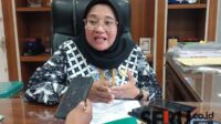 Plt. Kepala Dinas Pendidikan dan Kebudayaan (Dispendikbud) Situbondo, Ratna Koba Susanti. (Seru.co.id/aza) - Dispendikbud Bentuk Tim Verfak Terkait Dugaan Data Fiktif Insentif Guru Ngaji