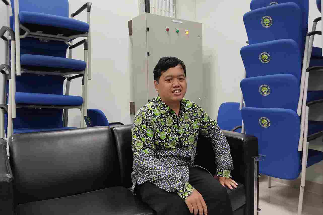 UM Kukuhkan Lima Guru Besar, Hadirkan Inovasi Berbagai Bidang