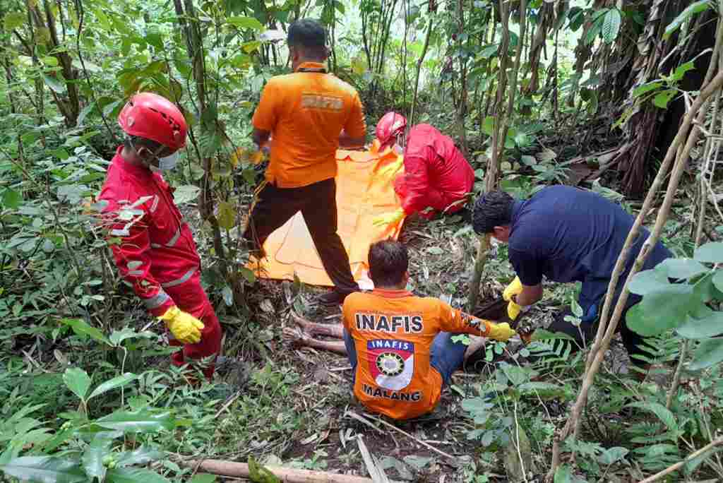 Diduga Wanita ODGJ Tanpa Identitas Ditemukan Tewas di Kebun Pakisaji