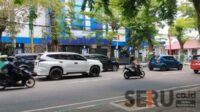 Pemkab Pamekasan Belum Respon Tegas Terkait Parkir di Jalan Raya