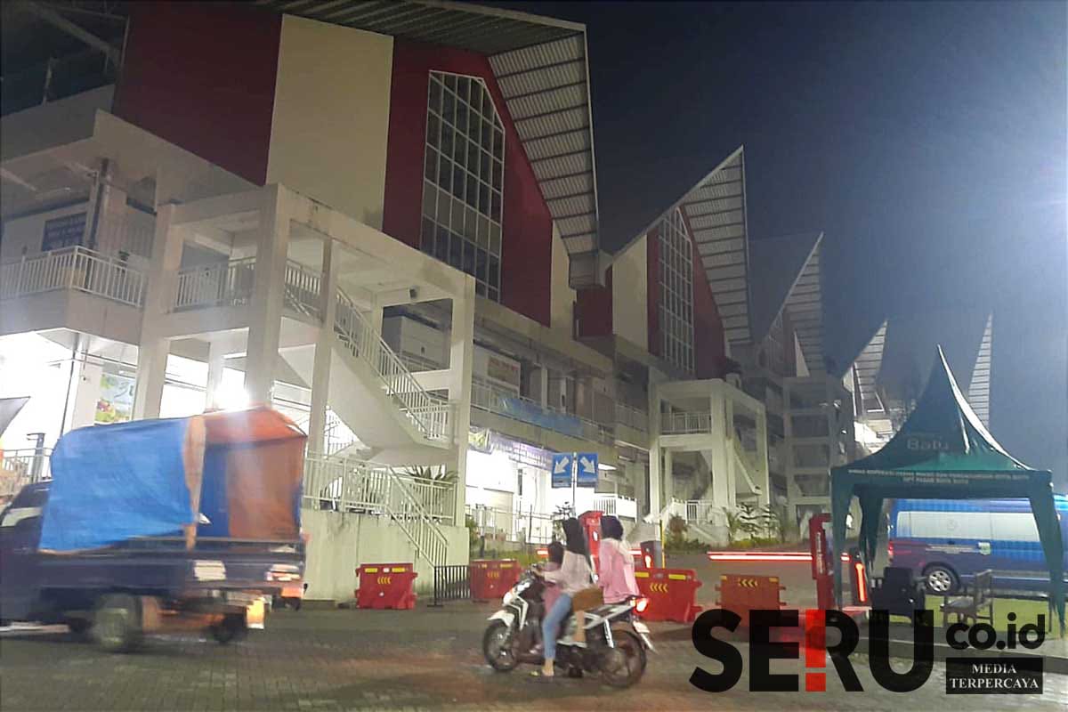 Demi PAD Batu, UPT Pasar Among Tani Fungsikan Satpam Dijadikan Petugas Gate