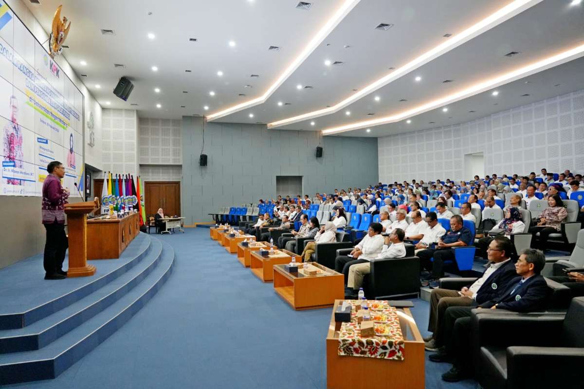 Bahaya Gratifikasi, KPK RI Ajak Sivitas UM Ciptakan Ekosistem Pendidikan Antikorupsi 1 Sivitas akademika UM mengikuti sarasehan akademik bersama KPK membangun ekosistem pendidikan antikorupsi dan pengendalian gratifikasi. (ist) - Bahaya Gratifikasi, KPK RI Ajak Sivitas UM Ciptakan Ekosistem Pendidikan Antikorupsi