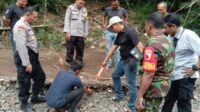 Temuan benda diduga granat di Rambipuji, Jember. (ist) - Benda Diduga Granat Ditemukan Warga Jember saat Sedang BAB