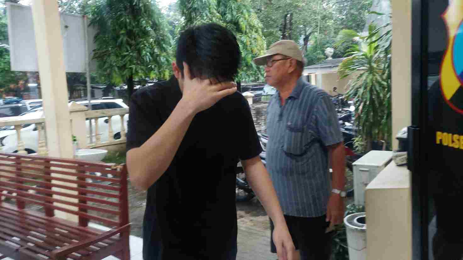 Gara Gara Flash HP Menyala, Aksi Bejat Pemuda Rekam Mahasiswi Mandi Berujung Laporan Polisi