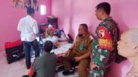Babinsa Tunggulwulung dampingi Dispendukcapil rekam KTP warga lansia. (ist) - Babinsa Tunggulwulung Dampingi Dispendukcapil Rekam KTP Warga Lansia