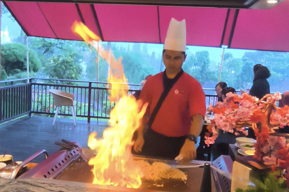 Bukber Seru 2025 di Fushimi Resto The Onsen Hot Spring Resort Kota Batu