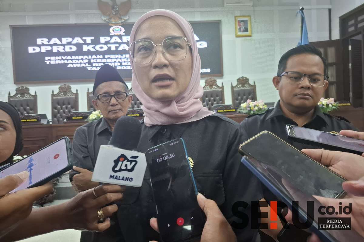 Kepala DPRD Kota Malang, Amithya Ratnanggani Sirraduhita mengatakan, penyelarasan visi misi dengan RPJMD harus saling berkaitan. (ws13) - Wali Kota Malang Selaraskan Visi Misi Dalam RPJMD, DPRD: Harus Saling Berkaitan