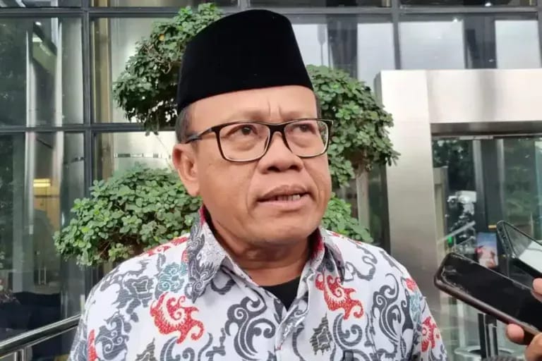 IPW Usul Kapolri Perintahkan Polsek se-Indonesia Uji Kualitas Pertamax