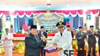 PRD Situbondo gelar rapat paripurna Sertijab Bupati dan Wakil Bupati Situbondo periode 2025-2030, Kamis (6/3/2025). (Seru.co.id/aza) - Mas Rio - Mbak Ulfi Targetkan Sebelas Program Prioritas