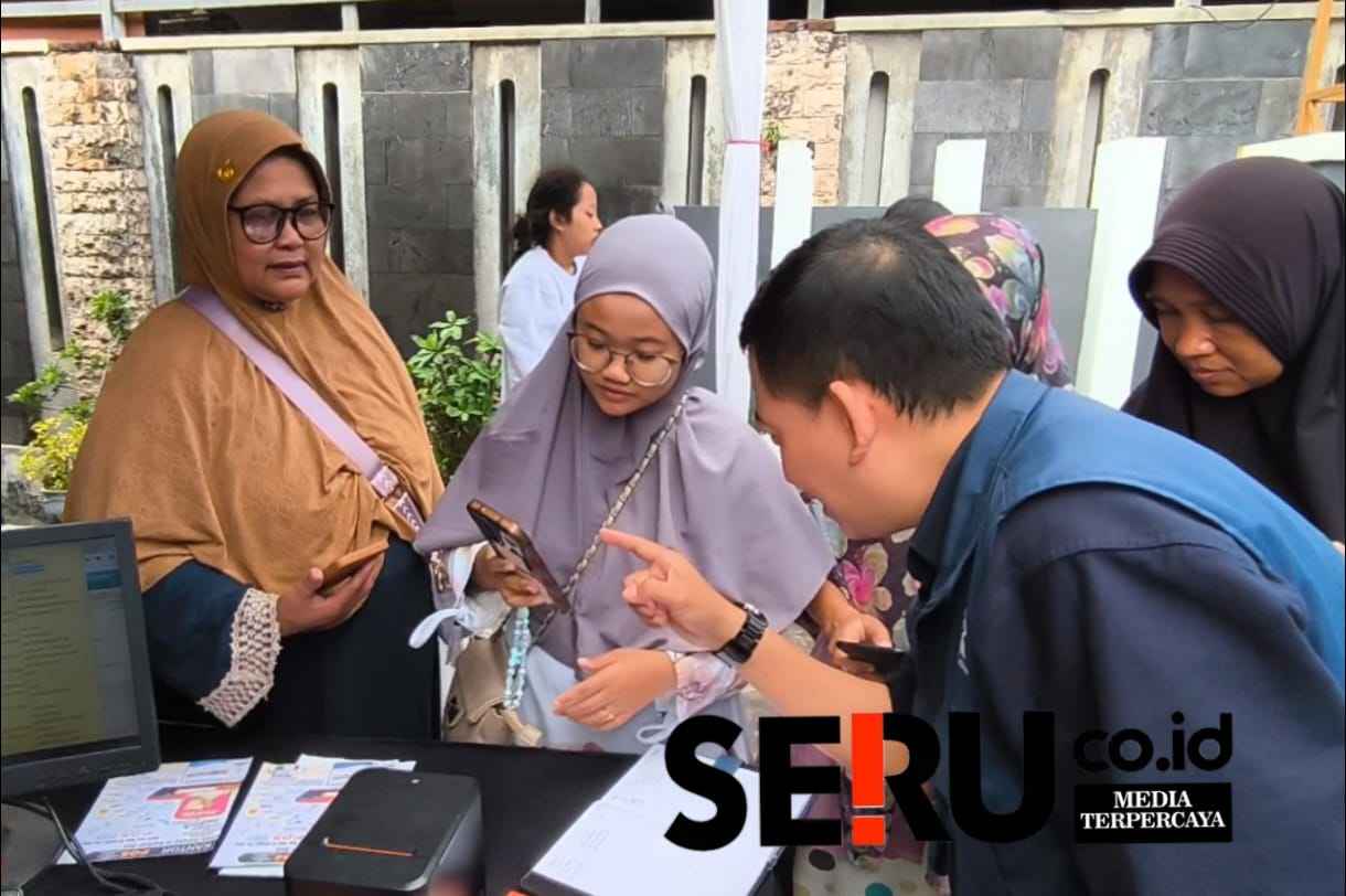 Kantor Pos Batu Layani Registrasi Pos Pay, Gratis Minyak Goreng dan Gula Pasir