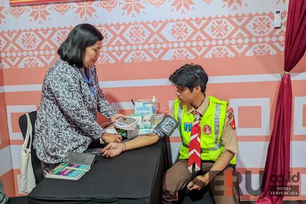 Pemudik Bisa Cek Kesehatan dan Melahirkan Gratis di Pos Pelayanan Lebaran Malang