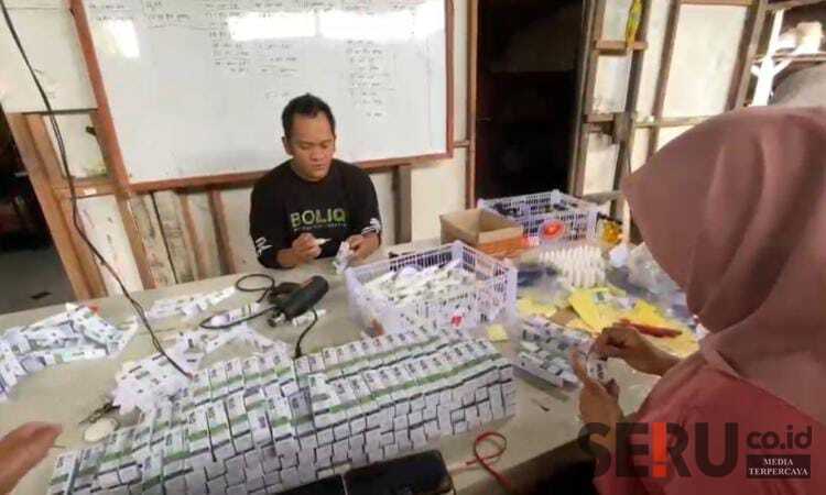 Olahan Obat Herbal dari Batok Kelapa di Jember, Berdayakan Pemuda Lokal