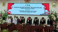 Sidang Paripurna Sertijab Wali Kota Malang dan Wakil Wali Kota Malang periode 2025-2030. (ws13) - Sertijab Wali Kota, Ketua DPRD Kota Malang: Perkuat Sinergi Demi Kemajuan Daerah