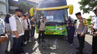 Wali Kota dan Wawali Batu Berangkatkan Mudik Gratis Lebaran Perdana
