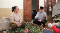 Wali Kota Batu Terkesan Abi Florist, Kriyabunga Potong dari Desa Gunungsari