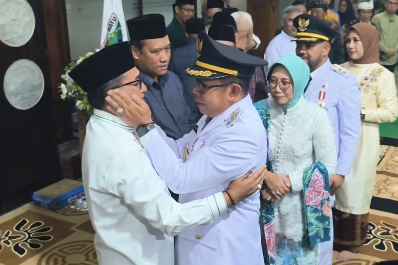 Ratusan Warga Sambut Kepulangan Wali Kota Batu Dari Retret Magelang