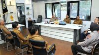 Wali Kota Malang berdiskusi dengan Kapolresta Malang Kota dan jajaran. (ist) - Polresta Malang Kota Jadi Jujugan Pertama Silaturami Wali Kota Malang ke Forkopimda