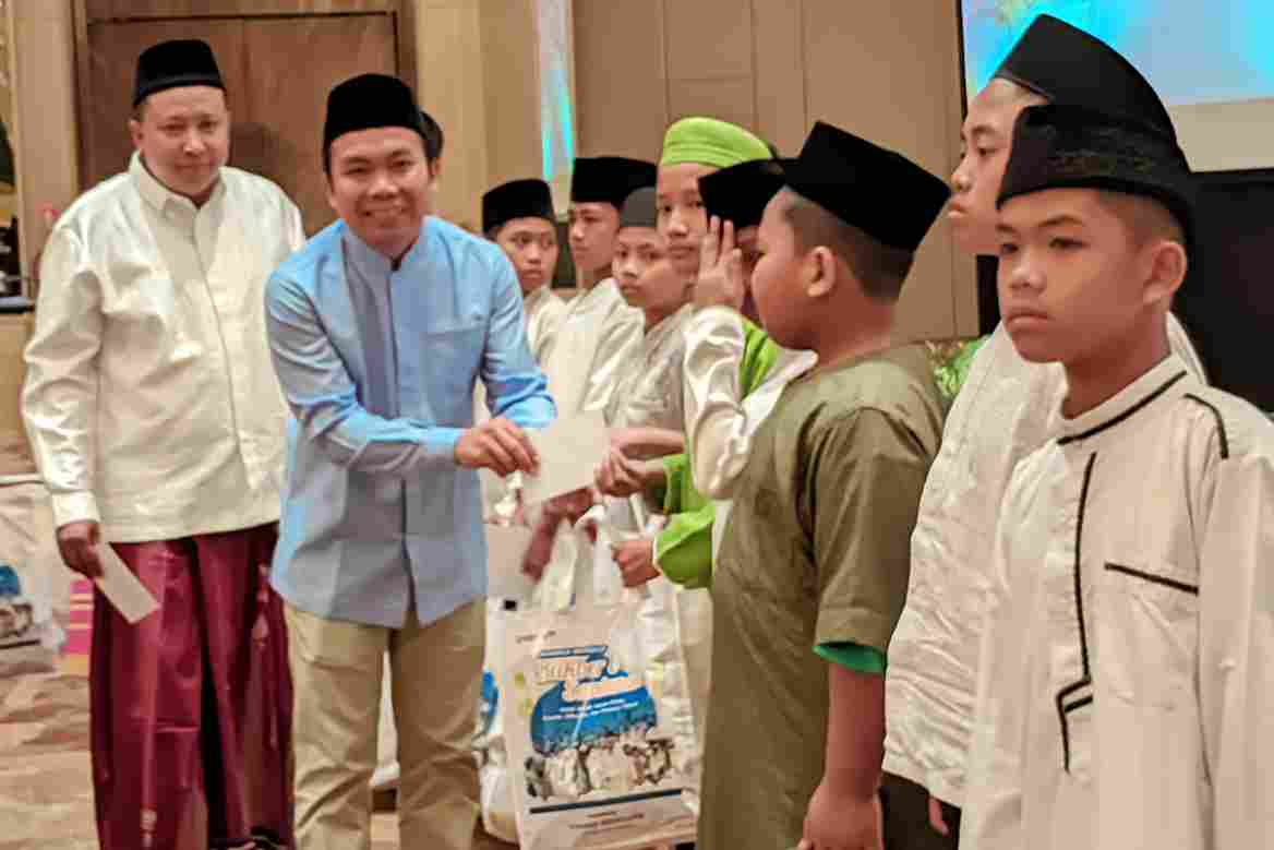 Ikawiga Bagikan Santunan 1.500 Anak Yatim, Wawali: Santunan Memperkuat Takwa
