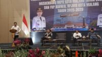 Wawali Kota Malang memberi sambutan dalam acara Musrenbang (Musyawarah Perencanaan Pembangunan). (ws13) - 700 Usulan Pemuda Diakomodir Musrenbang, Wawali Kota Malang Soroti Tingginya Angka Pengangguran