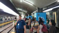 Ilustrasi penumpang memadati Stasiun Kotabaru Malang. (ist) - Arus Balik Terakhir Libur Lebaran, 8.583 Penumpang di Stasiun Kotabaru Malang