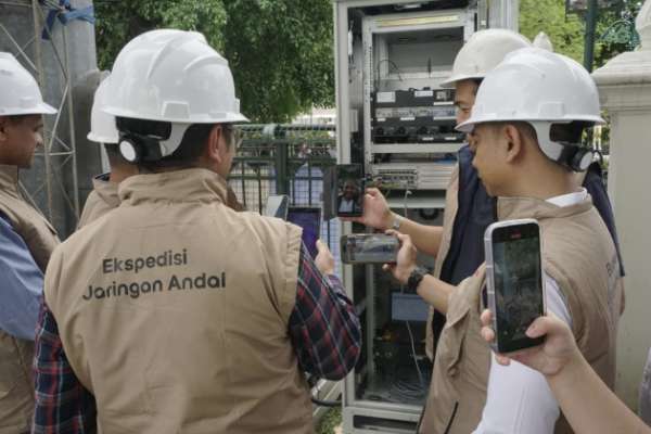 Indosat Ooredoo Hutchison mencatat lonjakan trafik data nasional hingga 21 persen dibandingkan hari biasa. (ist) - Trafik Data Indosat Naik 21 Persen saat Idulfitri, Madiun Tertinggi di Jawa Timur
