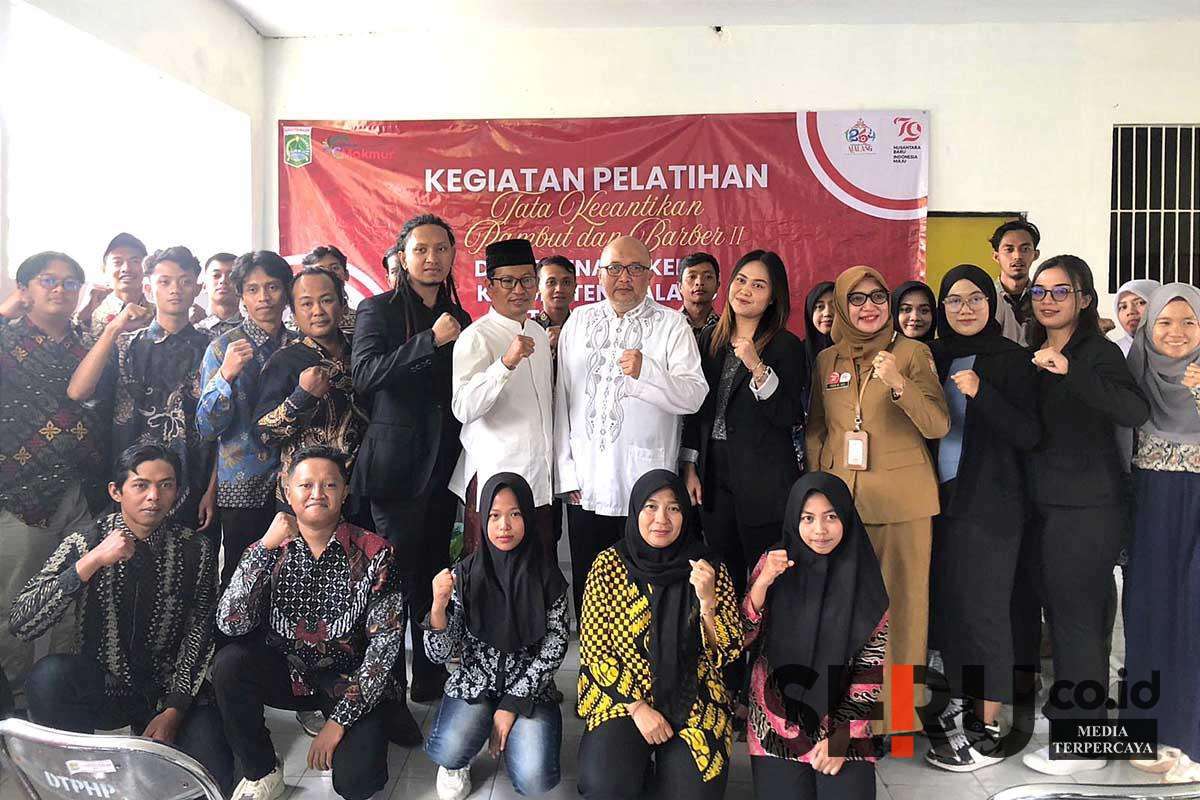Kepala Bidang Penempatan Tenaga Kerja Dinas Tenaga Kerja (Disnaker) Kabupaten Malang, Tri Darmawan saat memberi pelatihan kerja. (Seru.co.id/wul) - BP2MI Kabupaten Malang Catat PMI Kabupaten Malang Tahun 2024 Capai 10.288 Orang