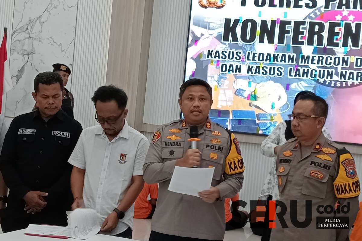 Konferensi pers di Mapolres Pamekasan. (Seru.co.id/Udi) - Ledakan Petasan di Pamekasan Menewaskan Seorang Pemuda, Beberapa Tersangka Ditangkap
