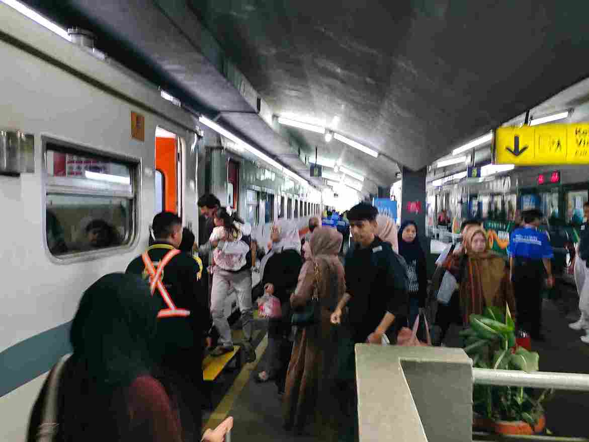 Arus Balik Lebaran, KAI Siapkan Tarif Promo Parsial KA Keberangkatan Stasiun Malang
