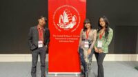 Tiga Mahasiswa UB dalam the Annual Willem C Vis East Moot International Commercial Arbitration Competition. (ist) - Mahasiswa FH UB Wakili Indonesia di Kompetisi Arbitrase Internasional Bergengsi di Hong Kong