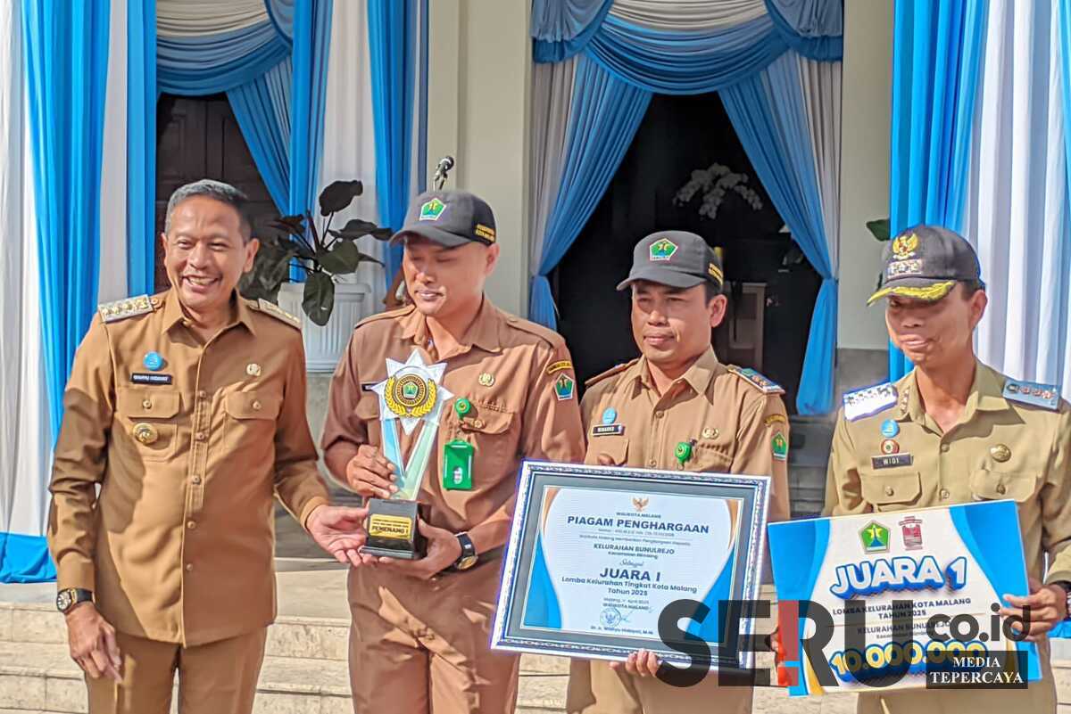 Wali Kota Malang Serahkan Penghargaan Lomdeskel 2025, Harapkan Inovasi Pelayanan Terbaik