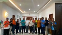 Wali Kota, Wawali dan Pengurus KONI Kota Batu usai menggelar Rakor persiapan Porprov IX Tahun 2025 di Batu. (ist) - Wali Kota Batu Minta Pelaku Usaha Ikut Sukseskan Porprov IX Jatim di Kota Batu
