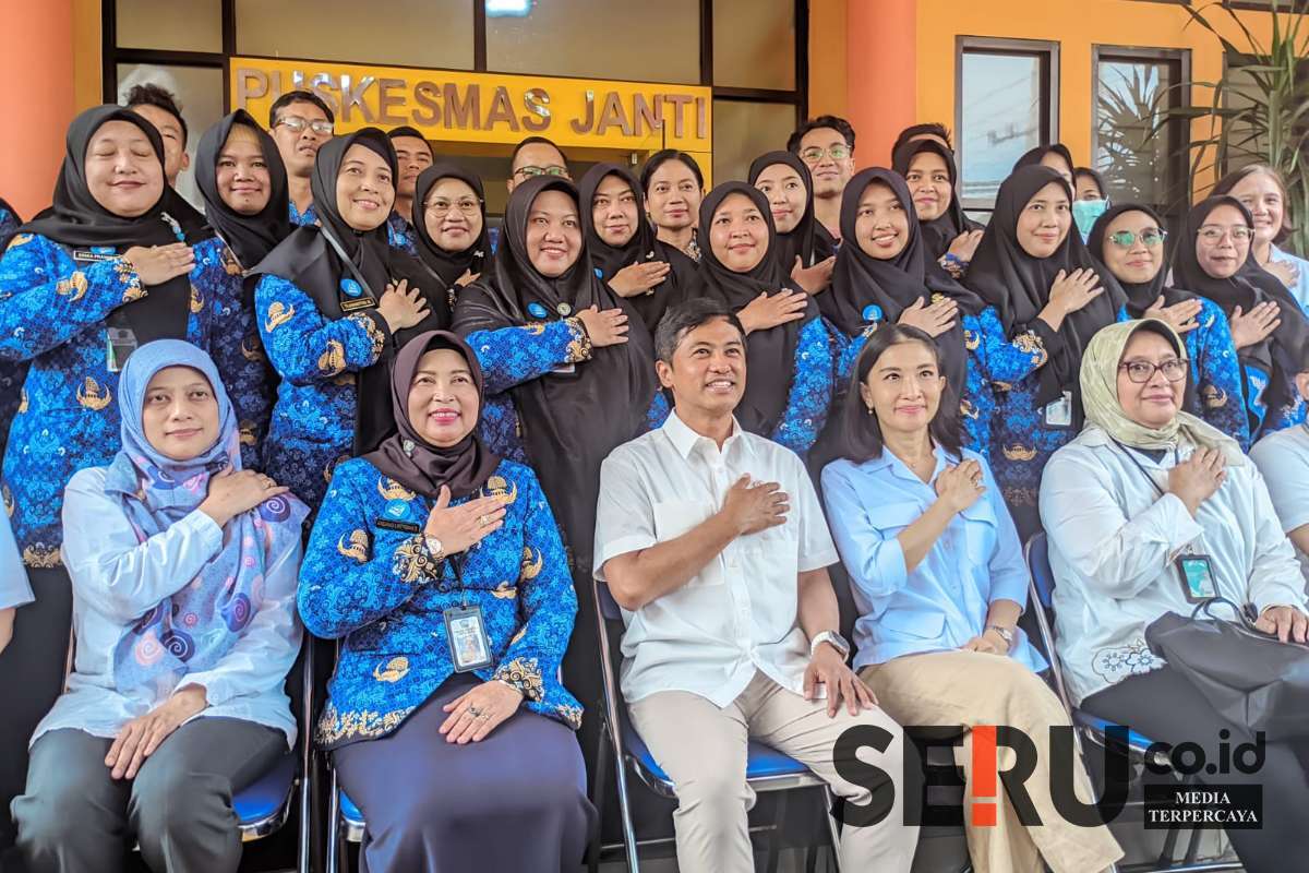 Wamenkes kunjungi Puskesmas Janti karena dinilai tanggap dalam upaya menangani kasus TBC. (Seru co.id/ws13) - Apresiasi Puskesmas Janti Berhasil Wujudkan Wilayah Bebas TBC, Wamenkes: Sejalan dengan Program Presiden